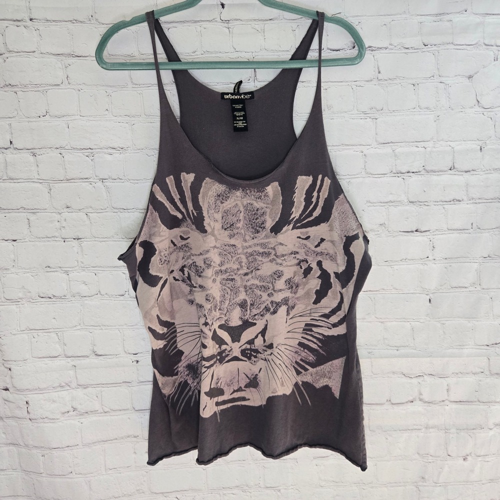Urban Vibe Women XL Gray Tiger Graphic Tank Top Cotton Racerback y2k indie